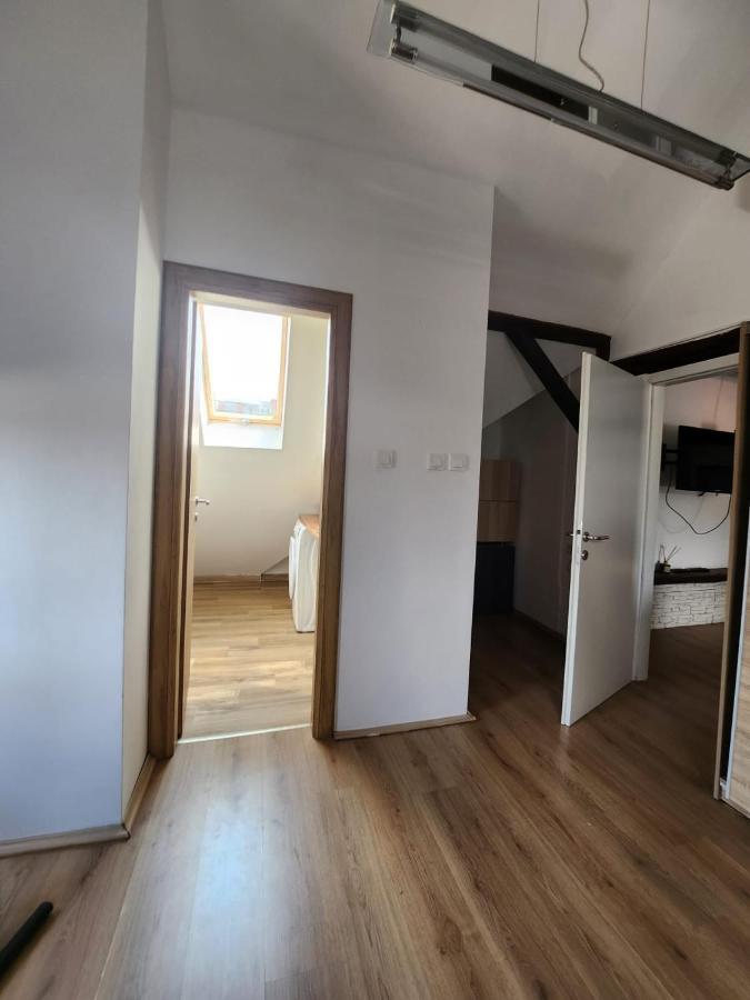 Apartman Buzanova 001 Apartment Zagreb Ngoại thất bức ảnh