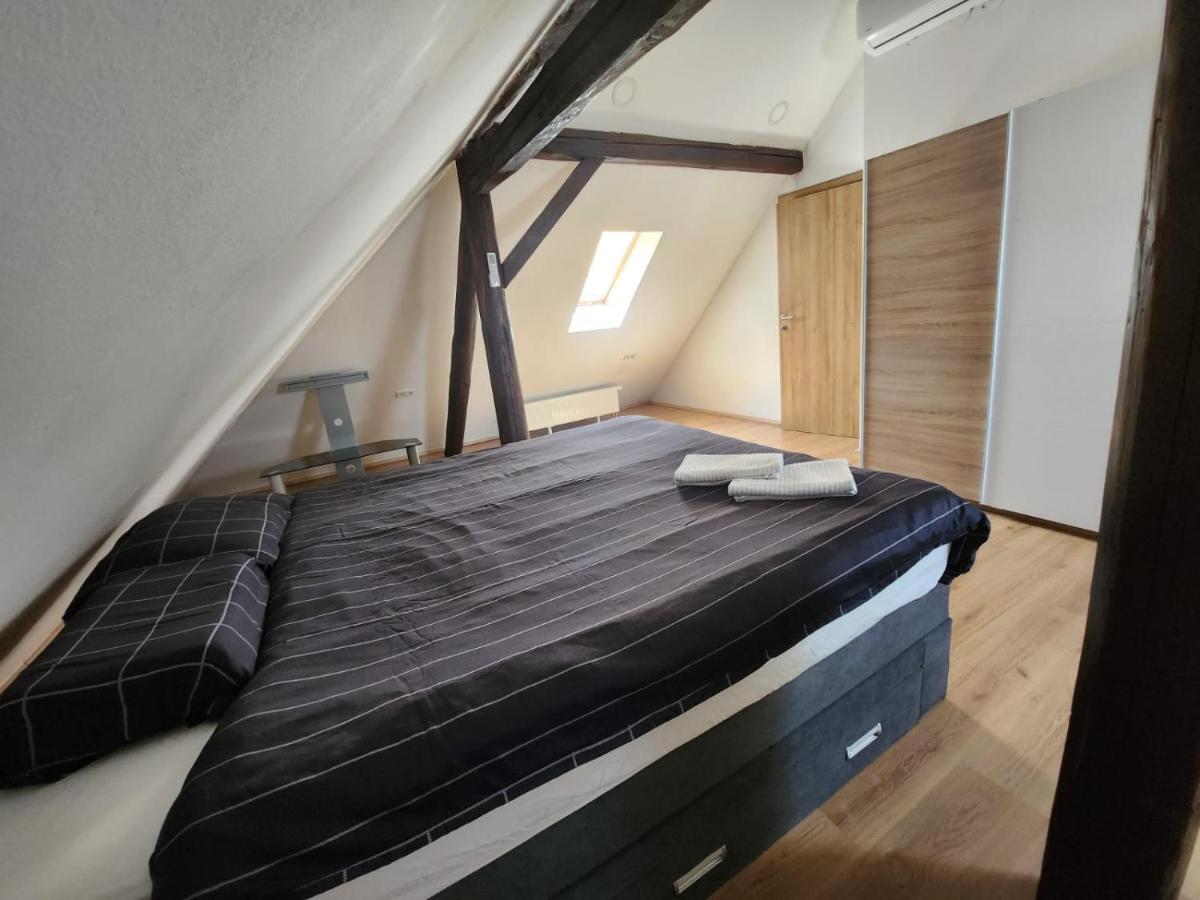 Apartman Buzanova 001 Apartment Zagreb Ngoại thất bức ảnh
